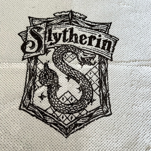 Slytherin Reversible Sequin White Pillow Cover Harry Potter symbol zipper 15”x15 - Picture 2 of 7